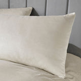 Laurence Llewelyn-Bowen Montrose Luxury Velvet Duvet Cover Set - Ivory - Montrose Duvet Cover Set In Ivory 2
