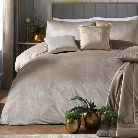 Laurence Llewelyn-Bowen Montrose Luxury Velvet Duvet Cover Set - Linen