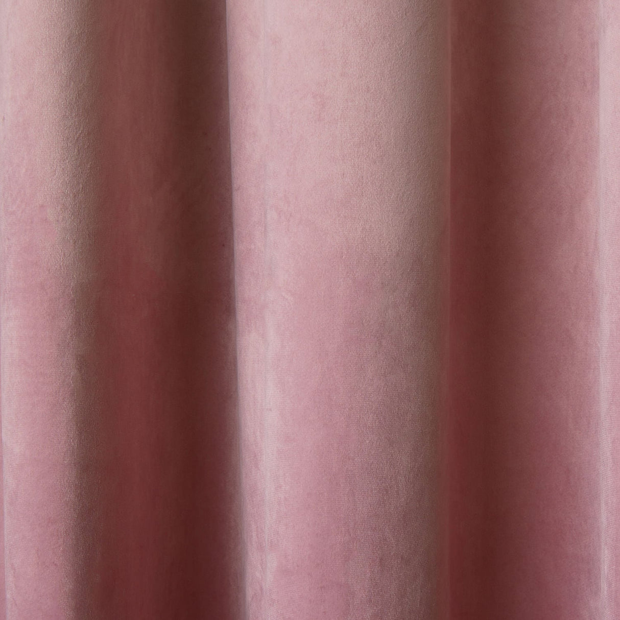 Laurence Llewelyn-Bowen Montrose Velvet Blackout Eyelet Curtains - Blush Light Filtering - Montrose Eyelet Curtains In Blush 2
