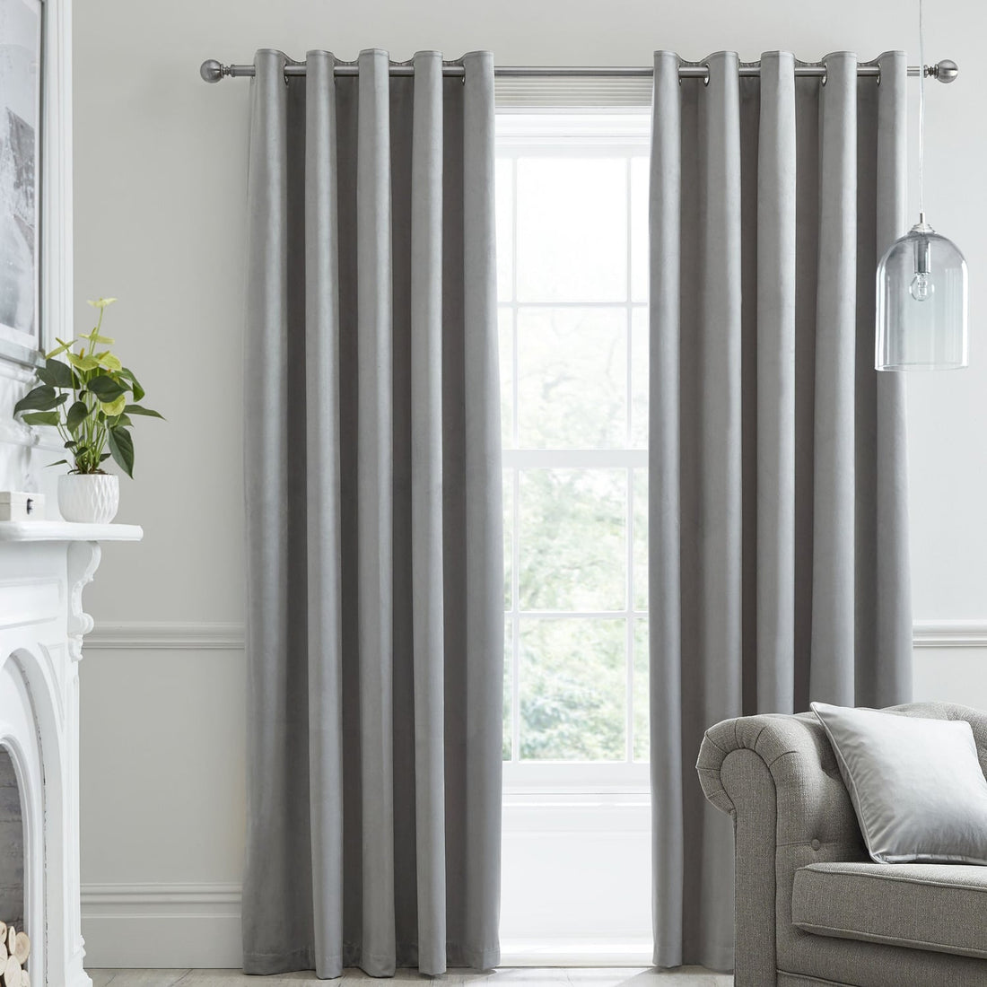 Laurence Llewelyn-Bowen Montrose Silver Velvet Blackout Eyelet Curtains