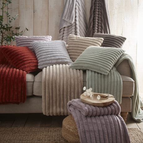 Hygge Morritz Faux Fur Cosy Reversible Throw – Natural – 130cm x 180cm - Morritz Bedspread In Natural 130 X 180Cm 4