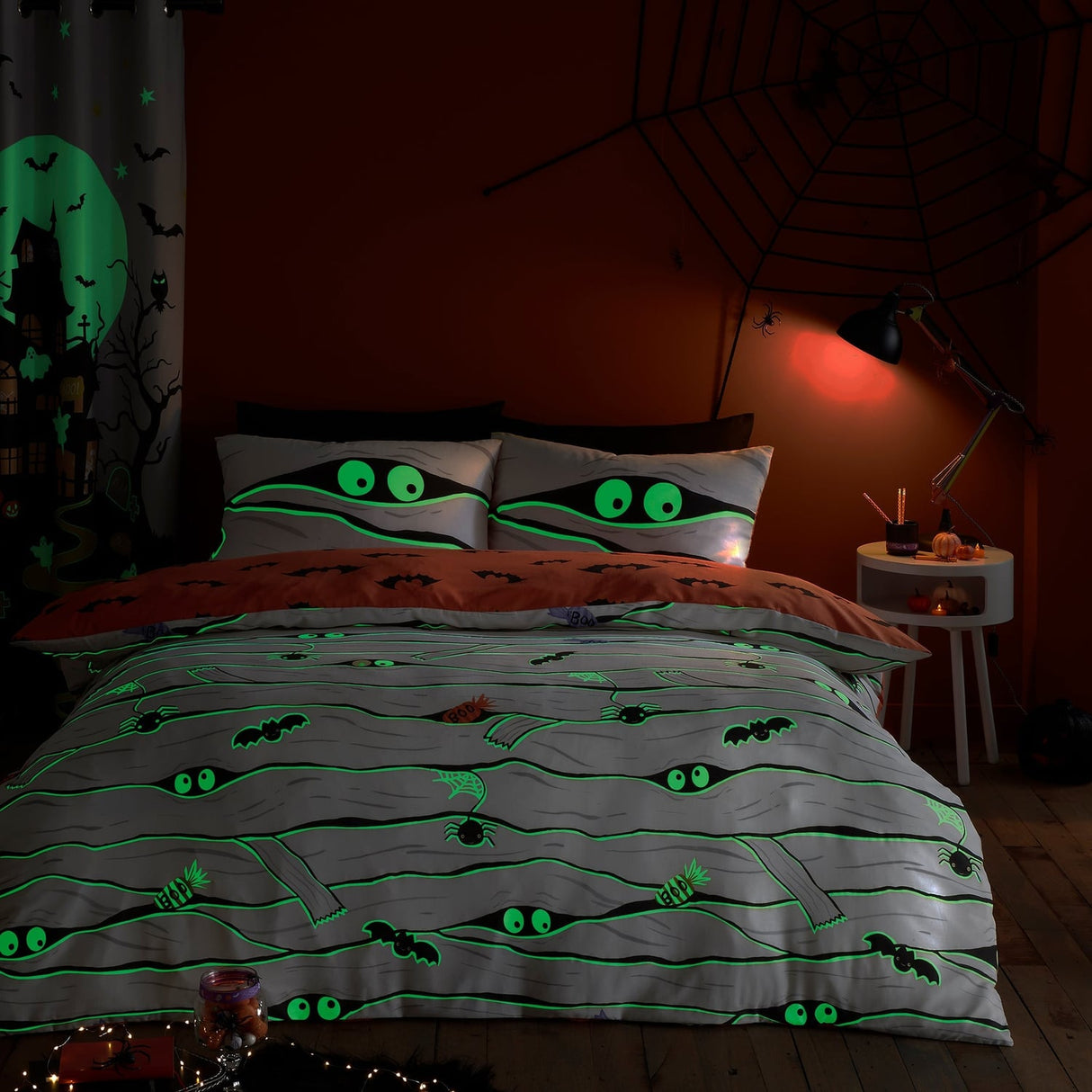 Mummy Glow In The Dark Halloween Polycotton Duvet Cover Set - Mummy Halloween Duvet Cover Set In White 4