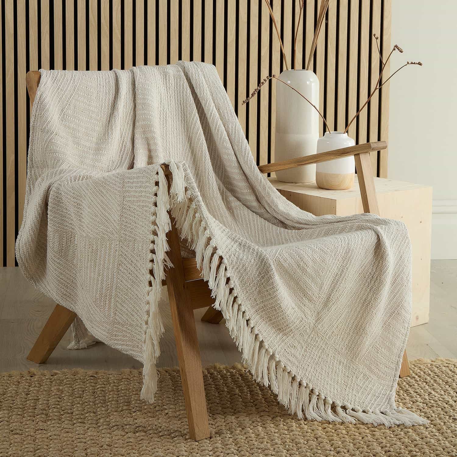 Myan 100% Cotton Woven Tasselled Throw – Natural – 130cm x 180cm
