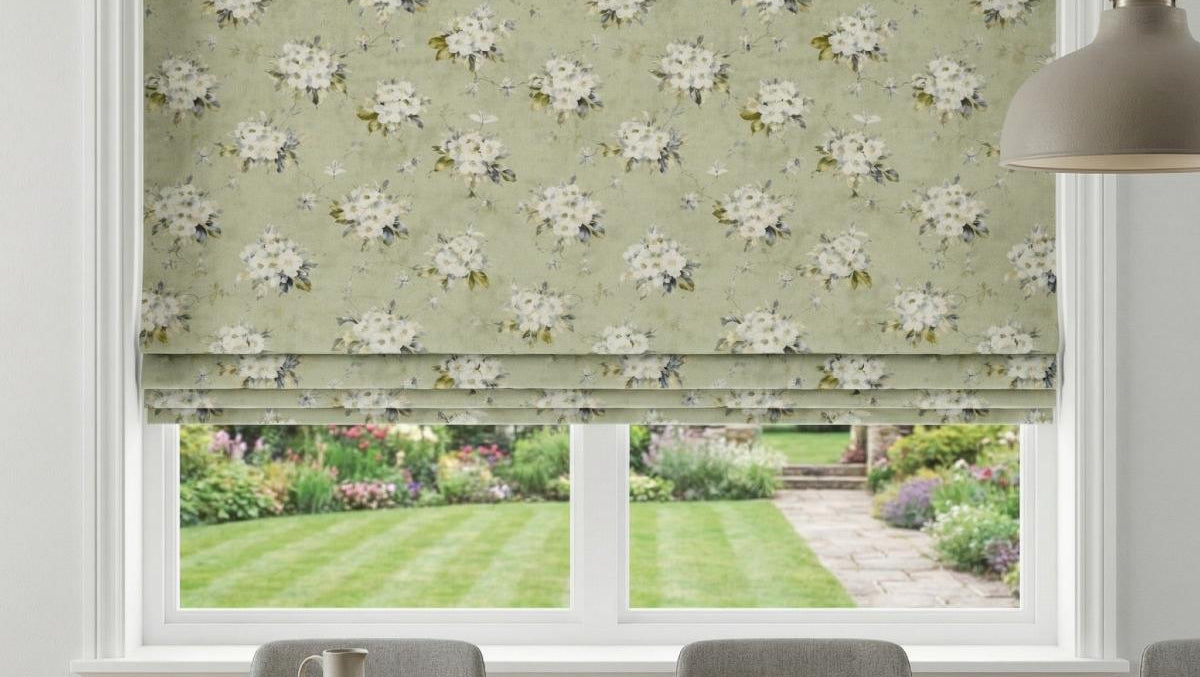Oxford Made to Measure Roman Blind Mint