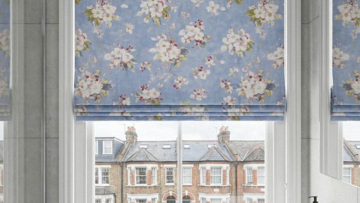 Oxford Made to Measure Roman Blind Sky