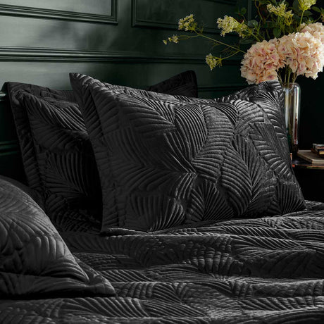 Palmeria Duvet Cover Set by Paoletti