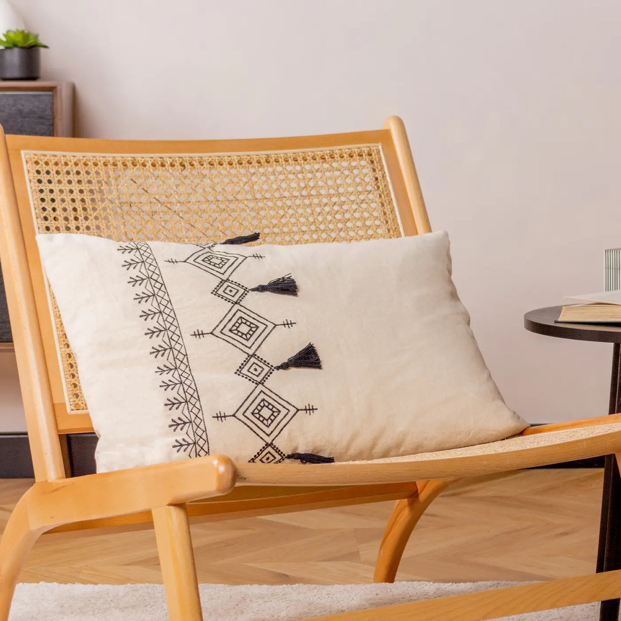 Pritta Cushion Cover 16" x 24" - Natural