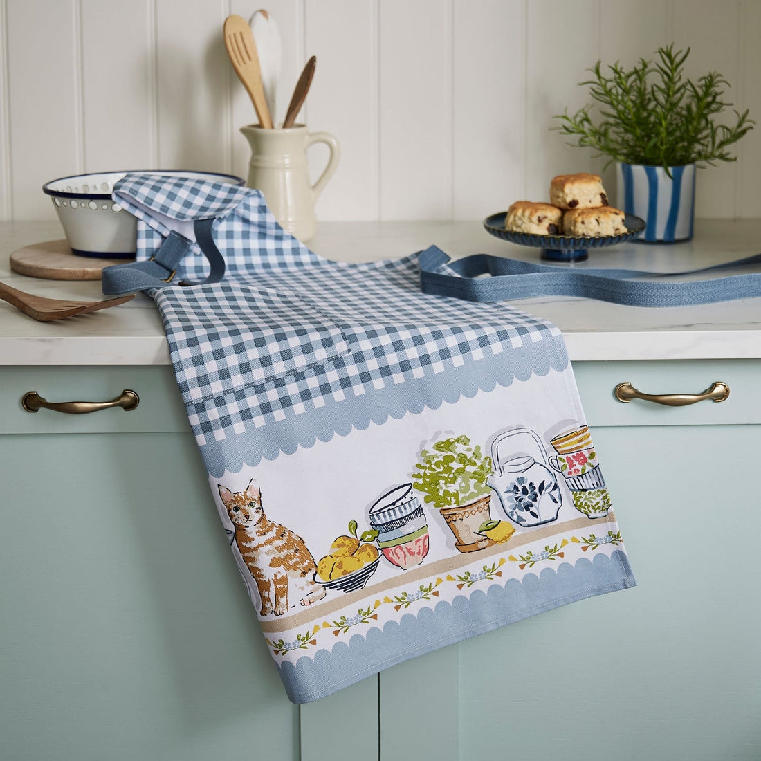 Ulster Weavers Pantry Cats Apron 100% Cotton