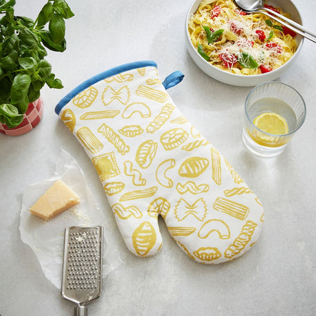 Ulster Weavers Pasta Lovers Club 100% Cotton Kitchen Accessories - Pasta Lovers Club Gauntlet Oven Glove In Yellow 2