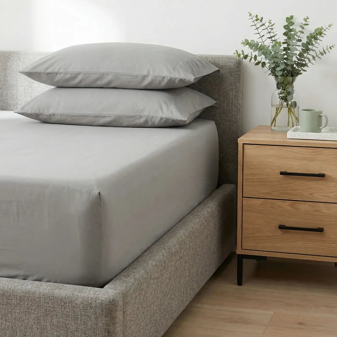 Percale 180 Thread Count Grey Fitted Sheet 25cm Deep