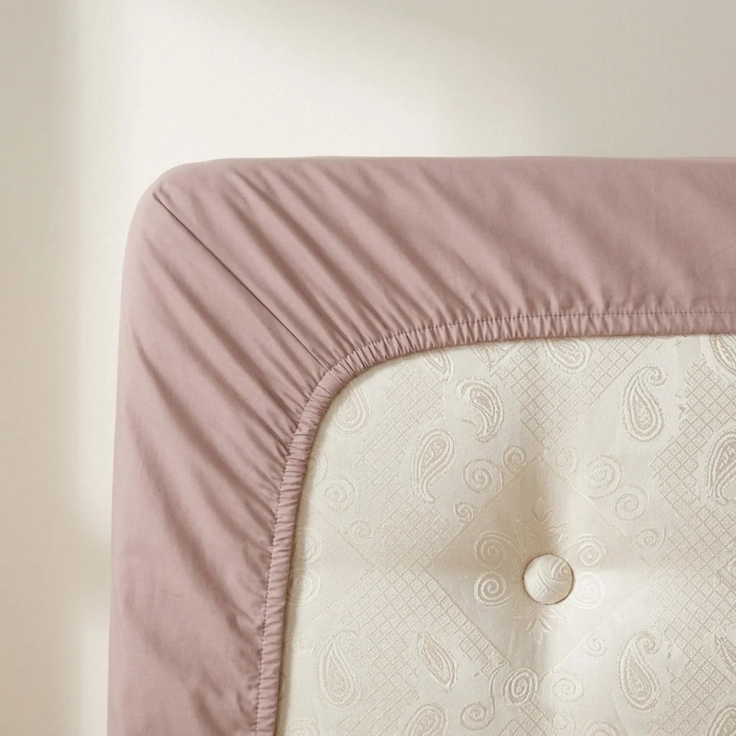 Percale 180 Thread Count Extra Deep Blush Fitted Sheet 40cm Deep-3