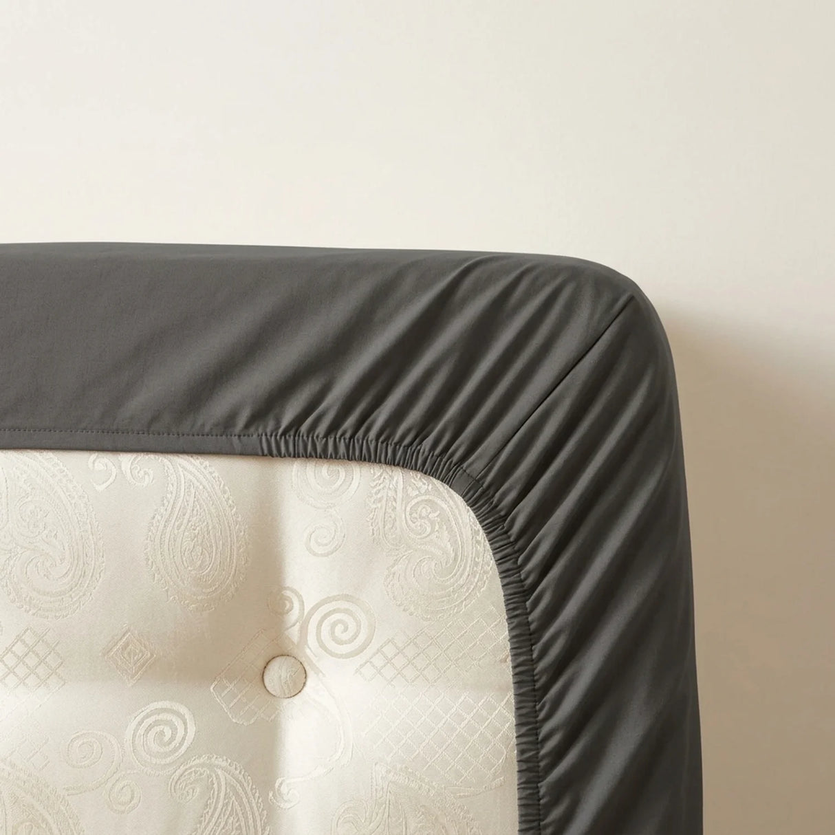 Percale 180 Thread Count Extra Deep Charcoal Fitted Sheet 40cm Deep-3