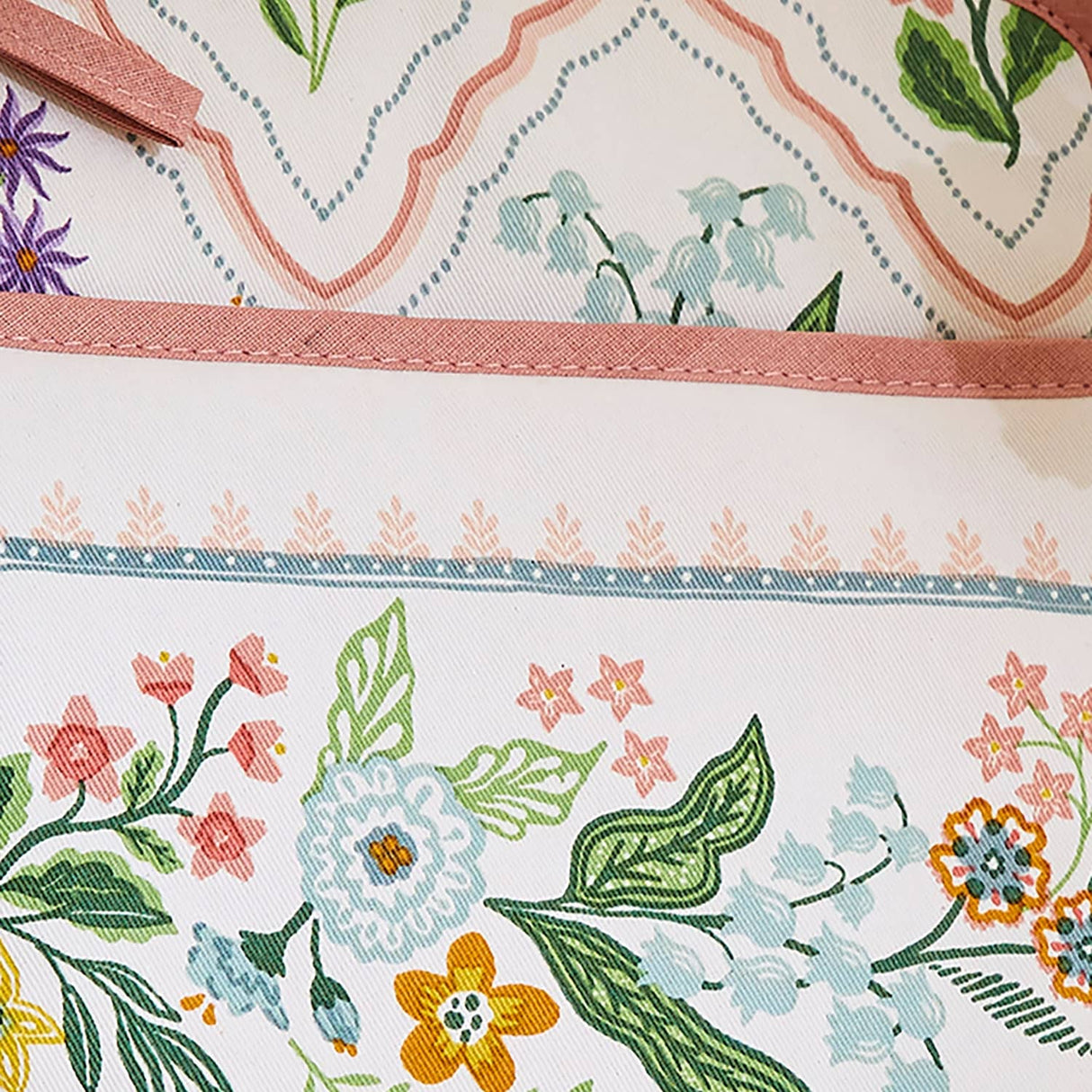 Ulster Weavers Petals & Prose Pink Floral Cotton Pot Mat - Petals & Prose Pot Mitt In Pink 5