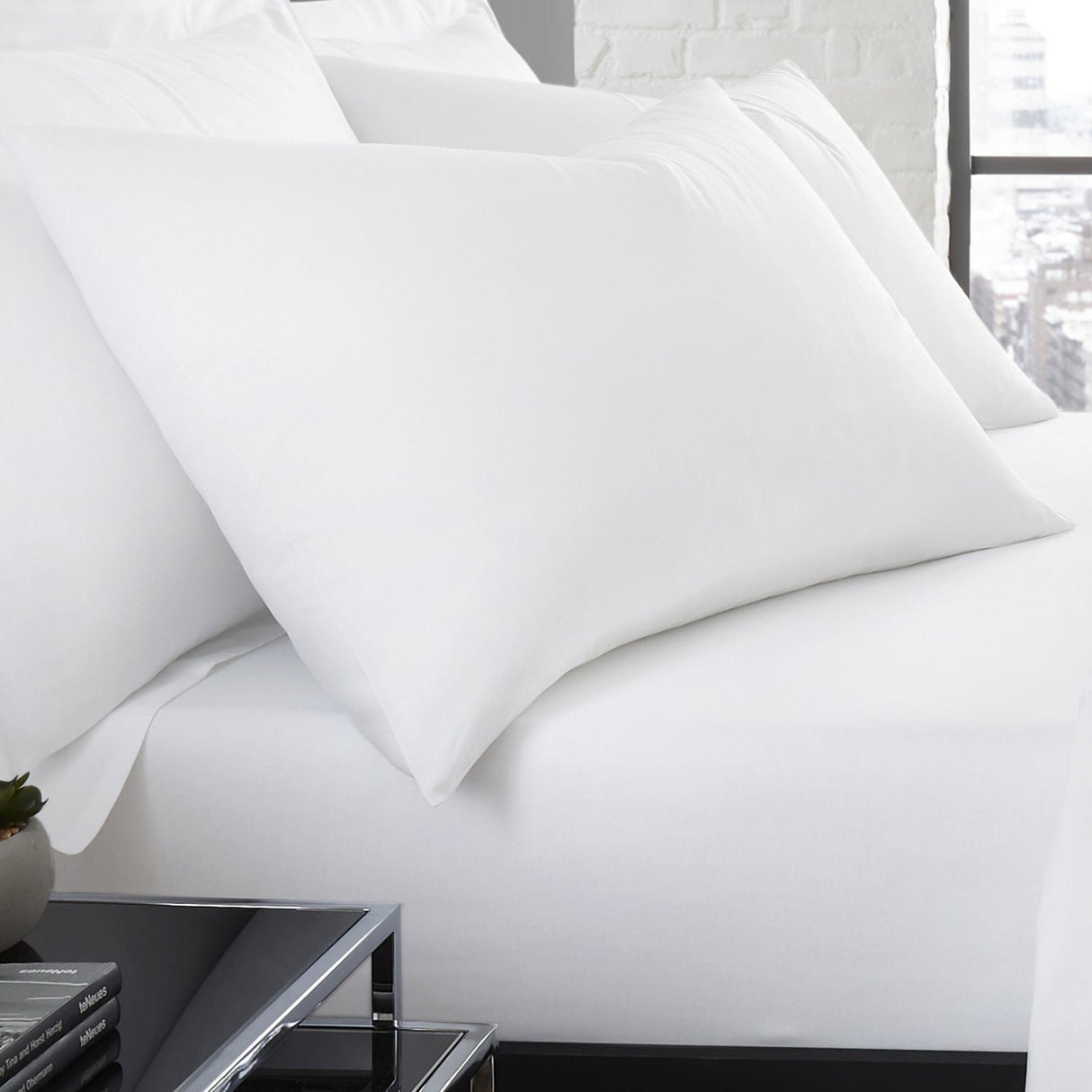 Plain Dye Polycotton Housewife Pillowcases Pair - Plain Dye Pair Of Housewife Pillowcases In White 50 X 75Cm 1
