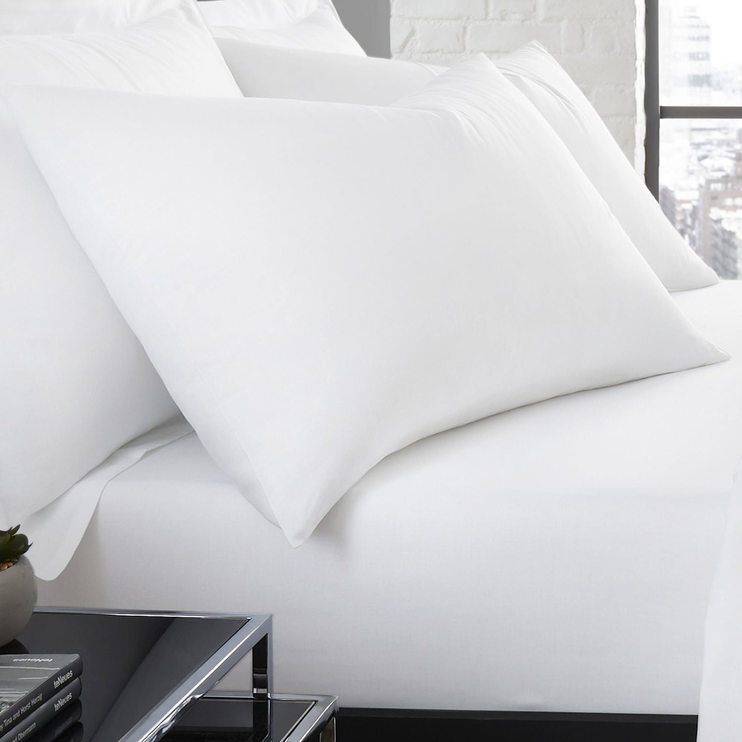 Plain Dye Polycotton Housewife Pillowcases Pair - Plain Dye Pair Of Housewife Pillowcases In White 50 X 75Cm 1