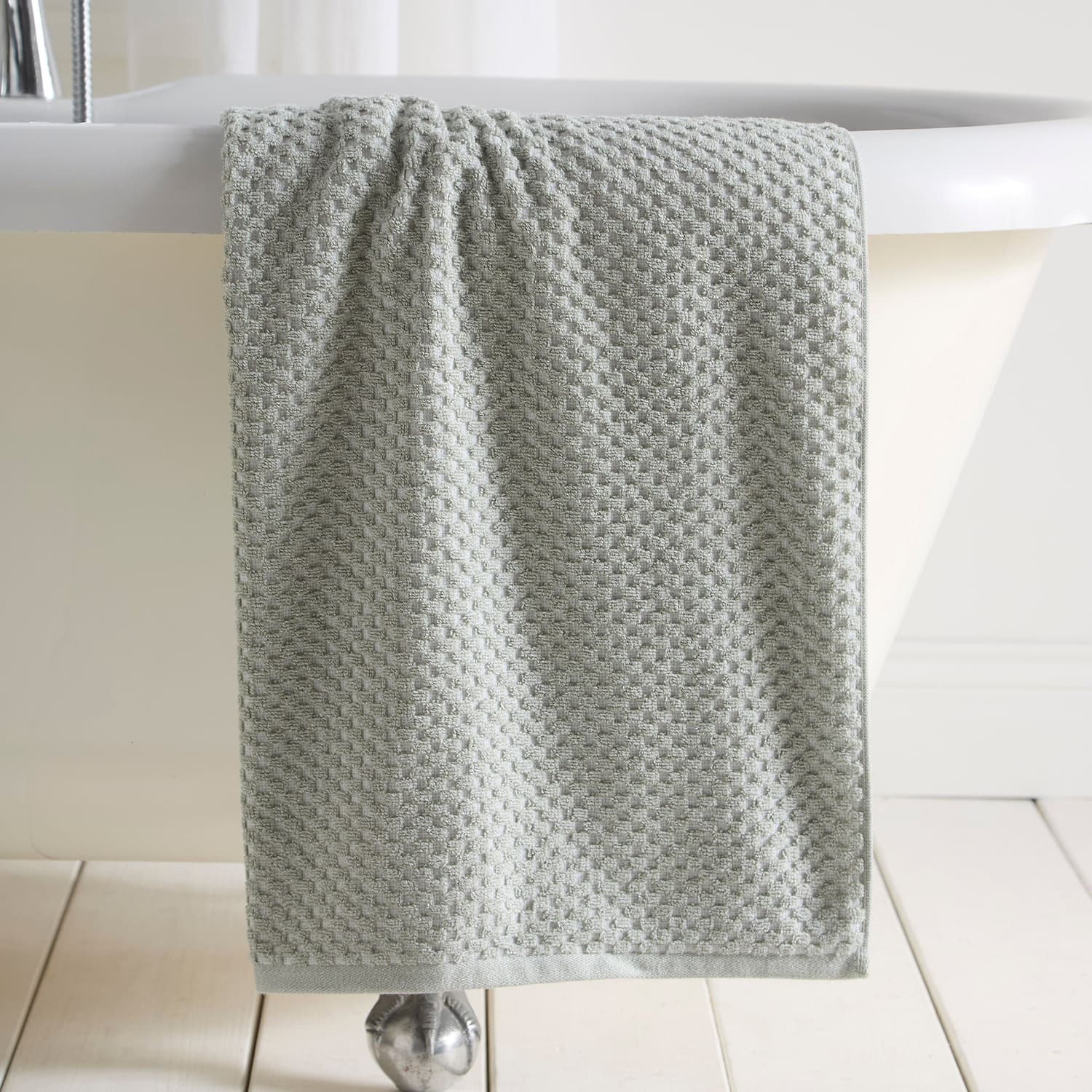 Popcorn Check 550 GSM Bathroom Towels - Green