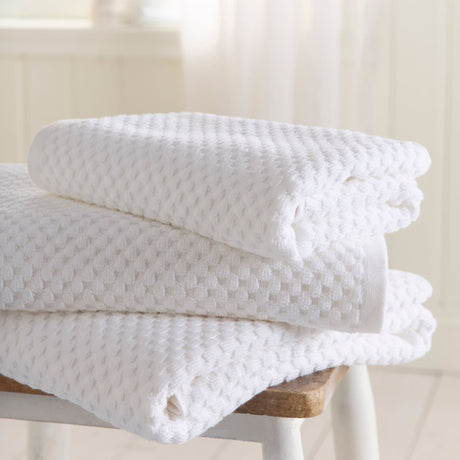 Popcorn Check 550 GSM Bathroom Towels - White - Popcorn Check Towels In White 3