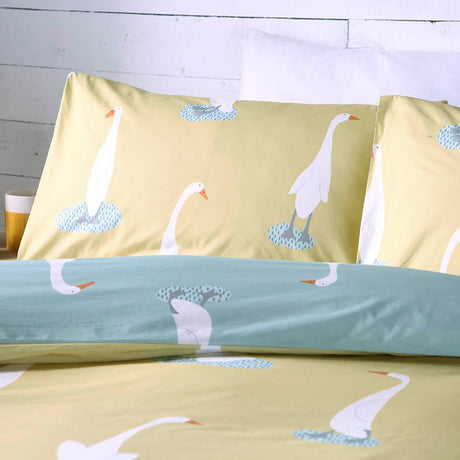 Puddles the Duck Polycotton Duvet Cover Set - Puddles The Duck Duvet Cover Set In Yellow 3