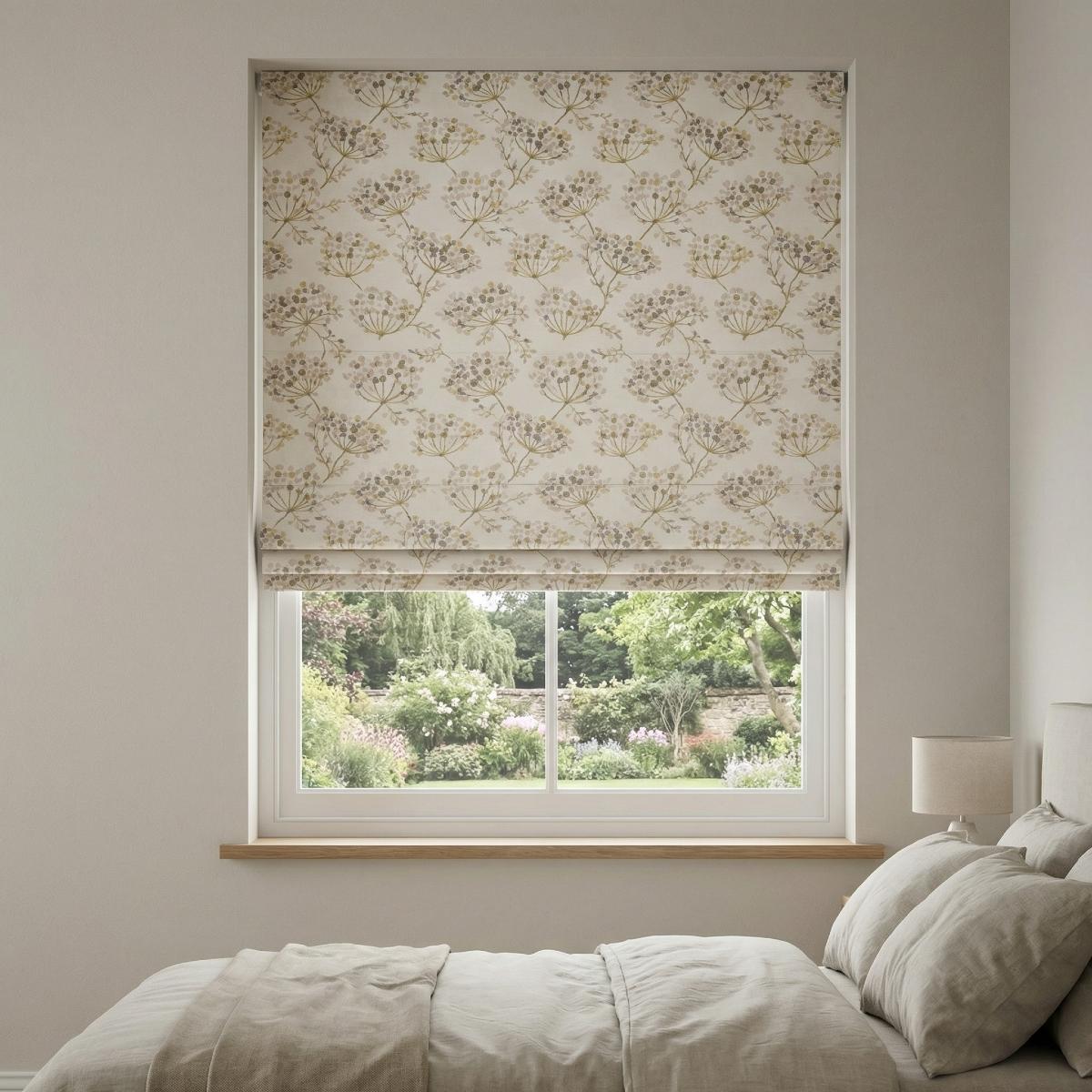 Rennes Made to Measure Roman Blind Blush