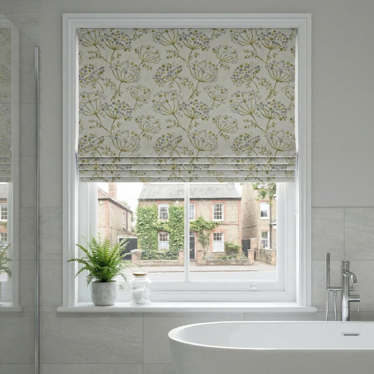 Rennes Made to Measure Roman Blind Green