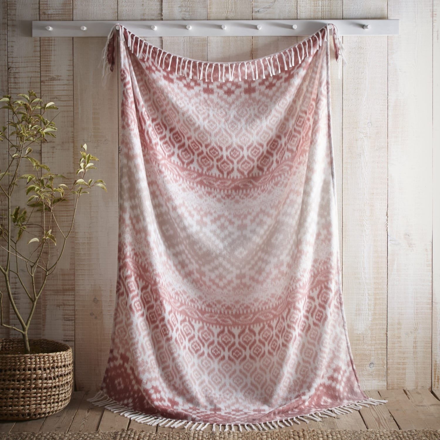 Hygge Sakari Tasselled Blue Cosy Reversible Throw – Terracotta – 130cm x 180cm