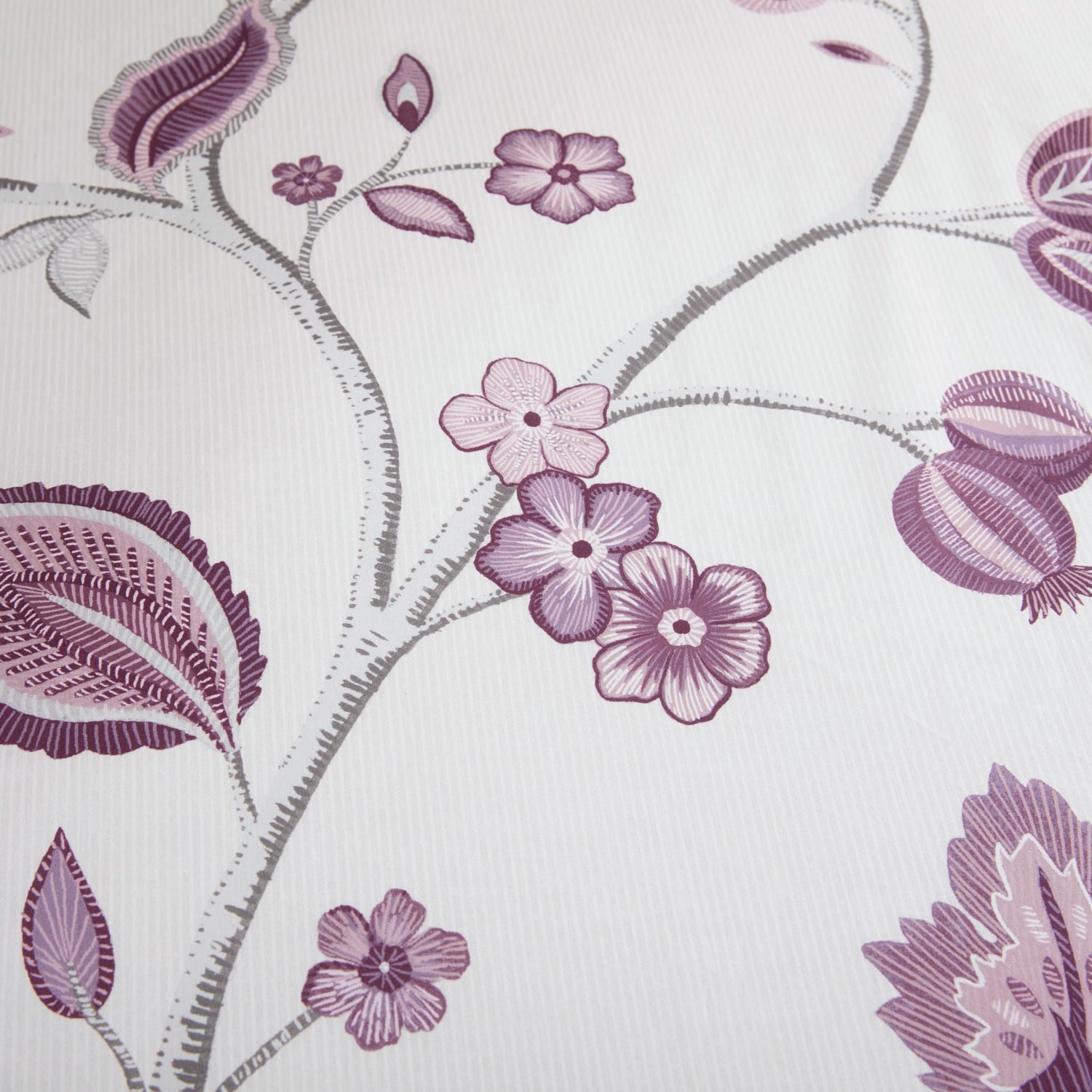 Samira Floral Bedspread 200cm x 230cm - Samira Bedspread In Plum 200 X 230Cm 4