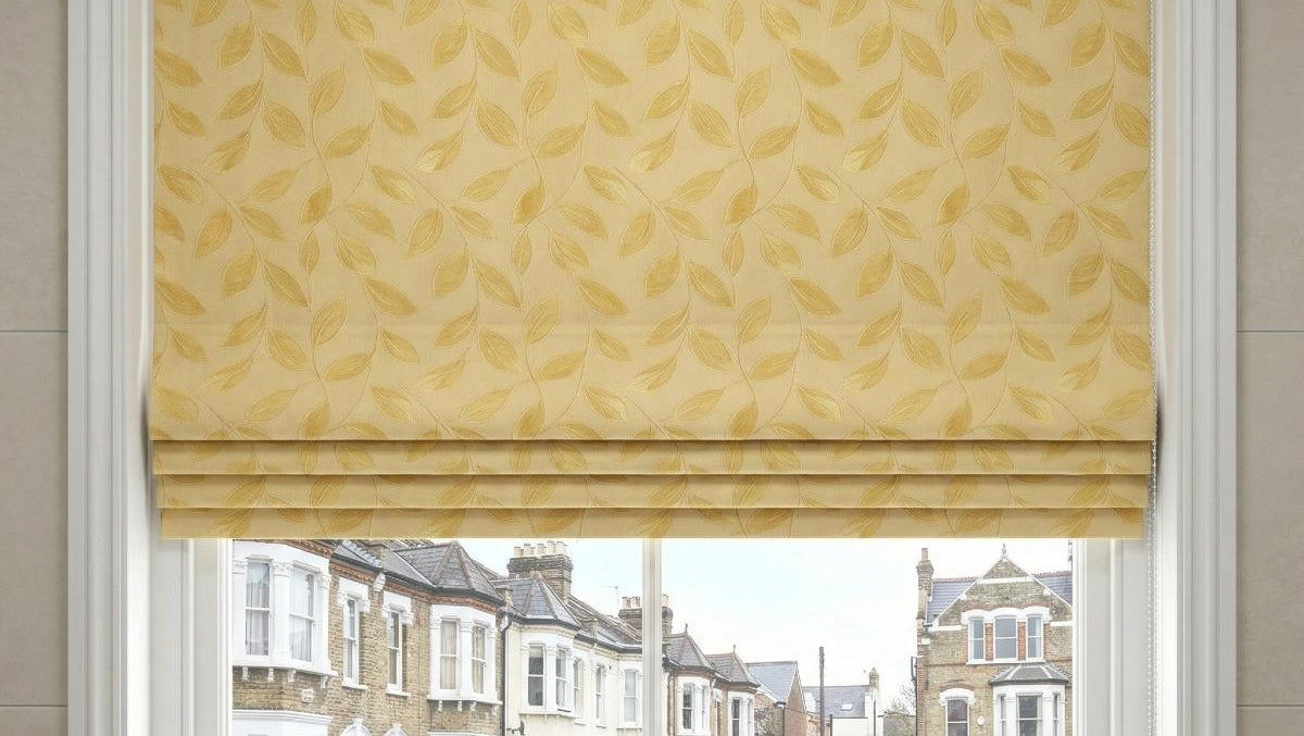 Sardinia Made to Measure Roman Blind Gold
