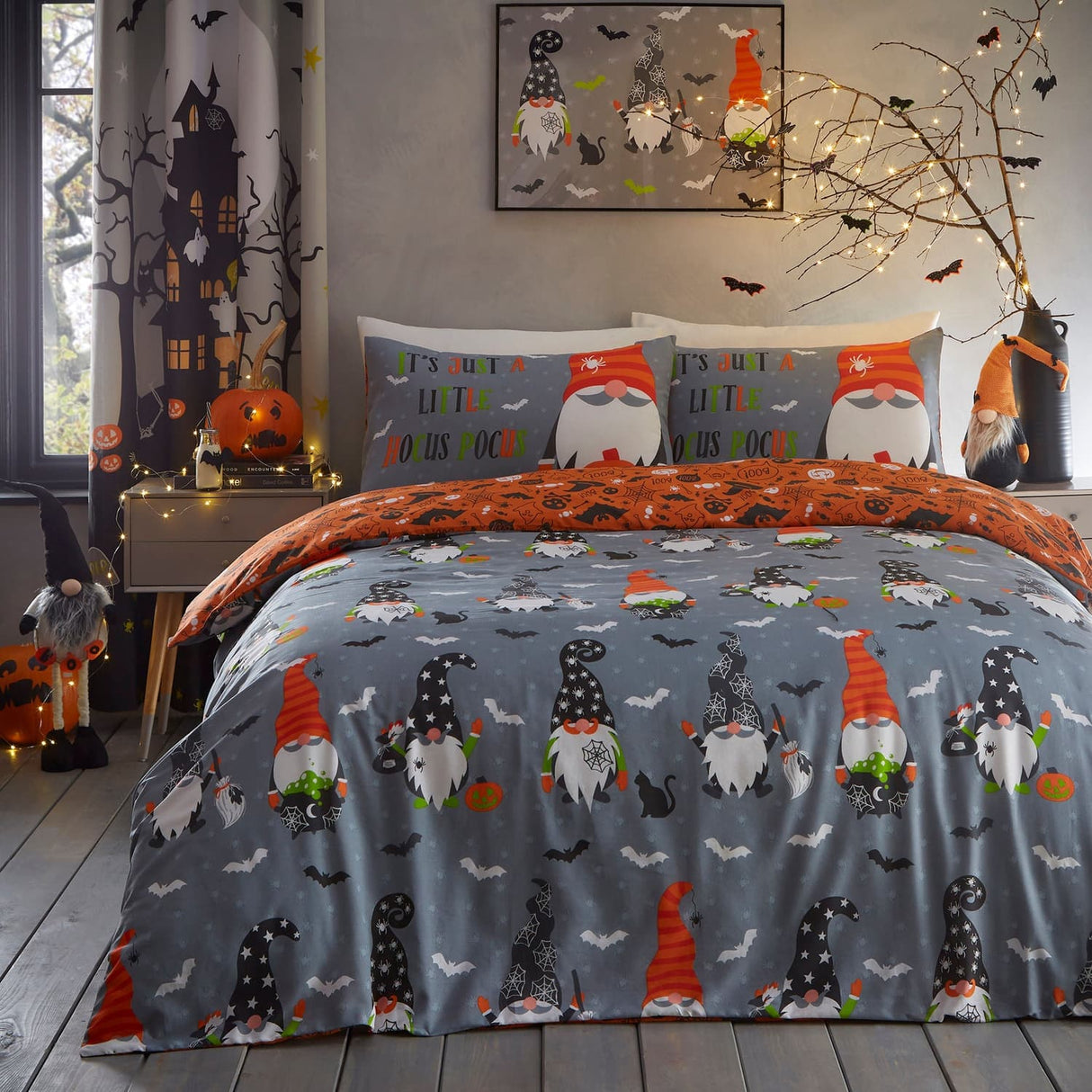 Scary Gonks Halloween Glow in the Dark Duvet Cover Set
