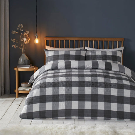 Seersucker Gingham Easy Care Polycotton Duvet Cover Set