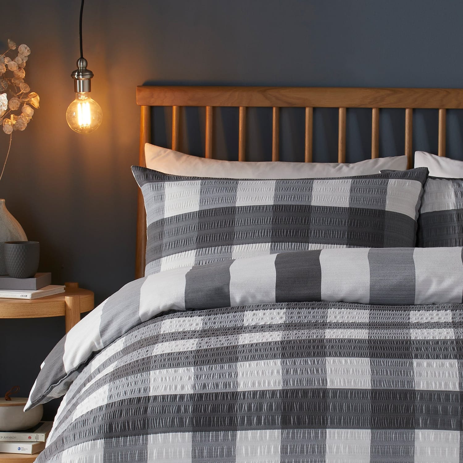 Seersucker Gingham Easy Care Polycotton Duvet Cover Set - Seersucker Gingham Check Duvet Cover Set In Charcoal 2