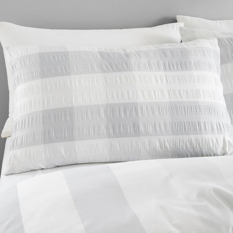 Seersucker Gingham Easy Care Polycotton Duvet Cover Set - Seersucker Gingham Duvet Cover Set In Silver 2