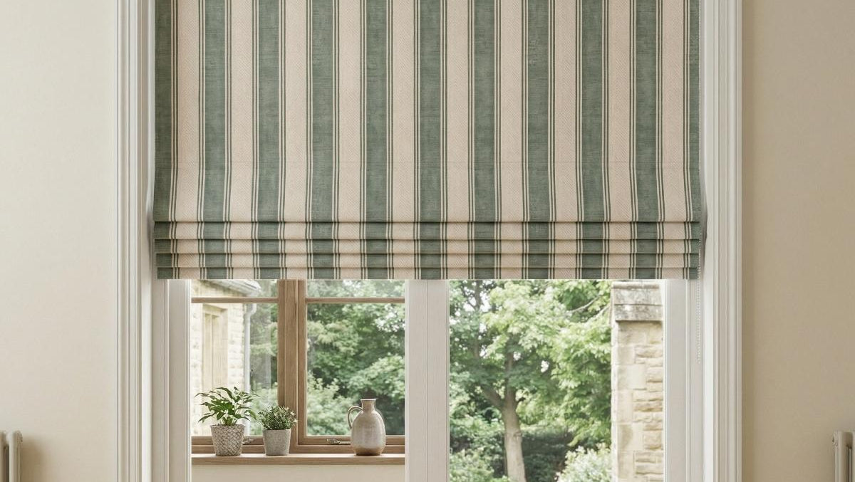 Selva Made to Measure Roman Blind Duck Egg