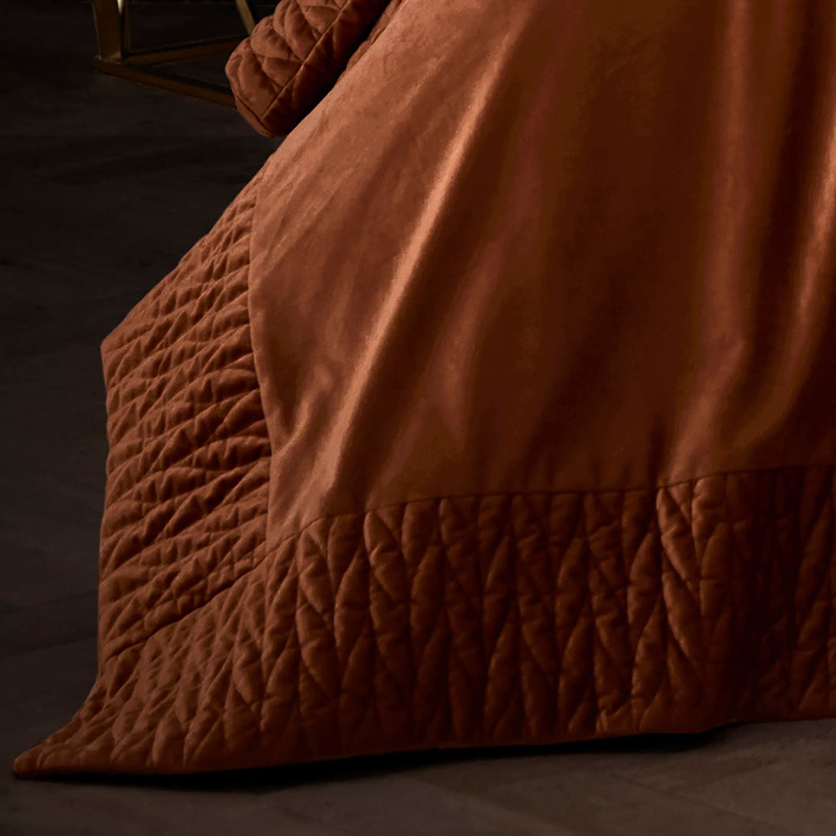 Laurence Llewelyn-Bowen Siena Luxury Bedspread 150cm x 220cm - Siena Bedspread In Spice 150 X 220Cm 2