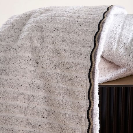 Speckle Rib 550 GSM Bathroom Towels - White - Speckle Rib Towels In White 4