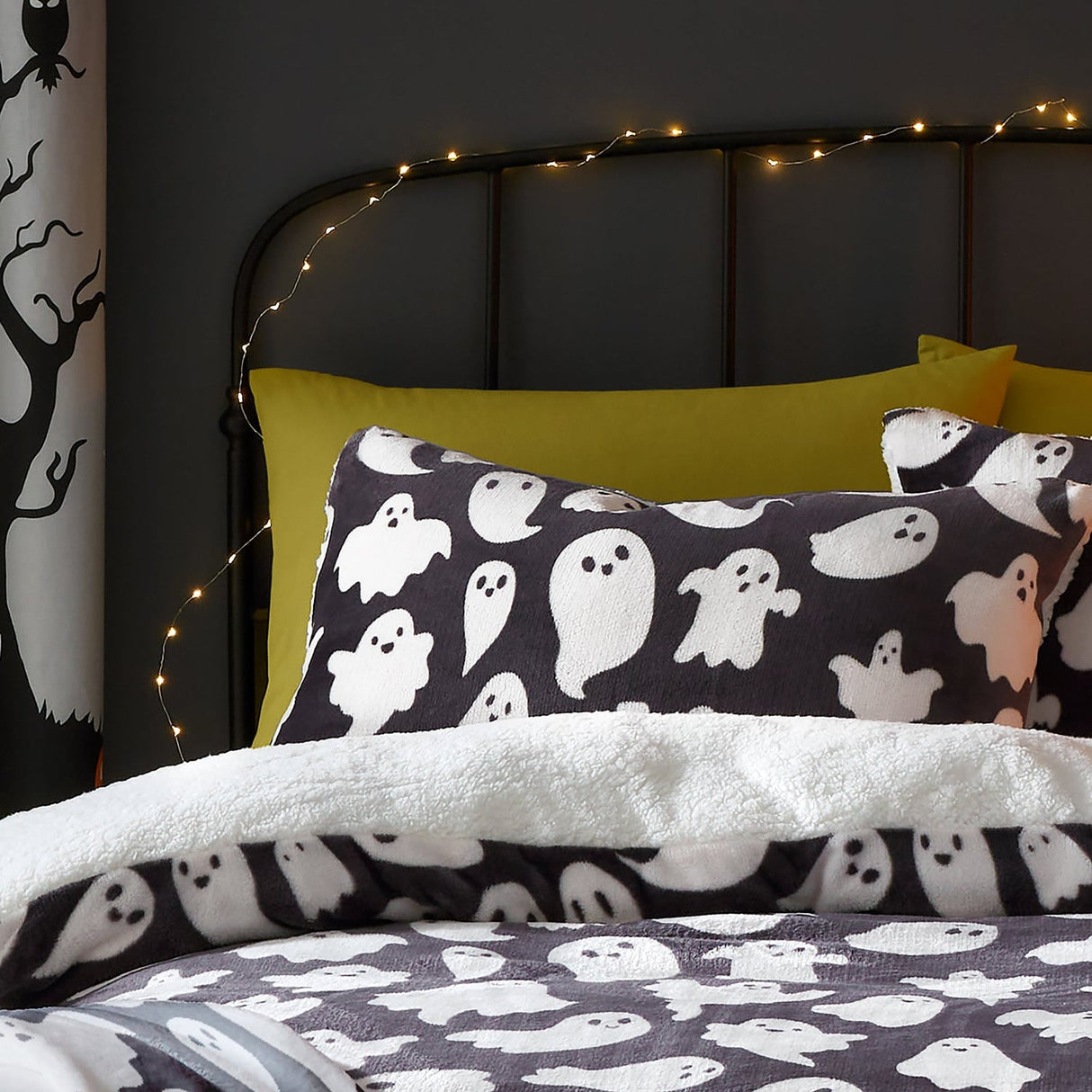 Spooky Ghosts Halloween Microfibre Duvet Cover Set - Spooky Ghosts Halloween Duvet Cover Set In Grey 2