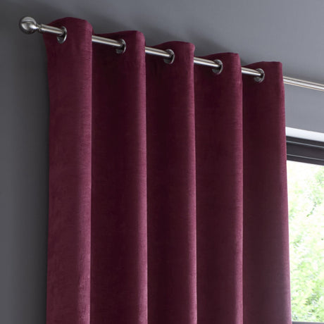 Strata Thermal Dim Out Woven Eyelet Curtains - Wine Light Filtering - Strata Eyelet Curtains In Wine 2