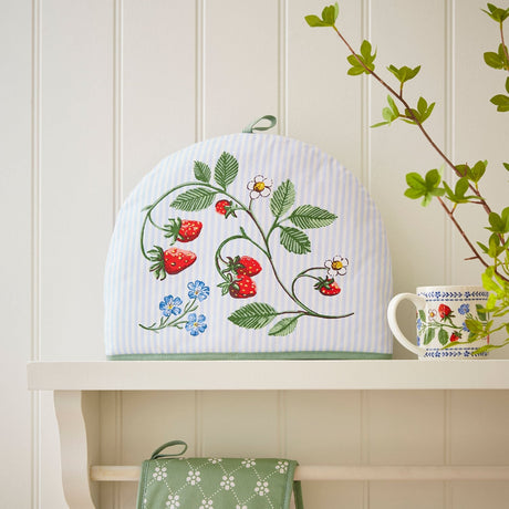 Ulster Weavers Strawberry Patch Cotton Tea Cosy - Strawberry Patch Tea Cosy In Green 2