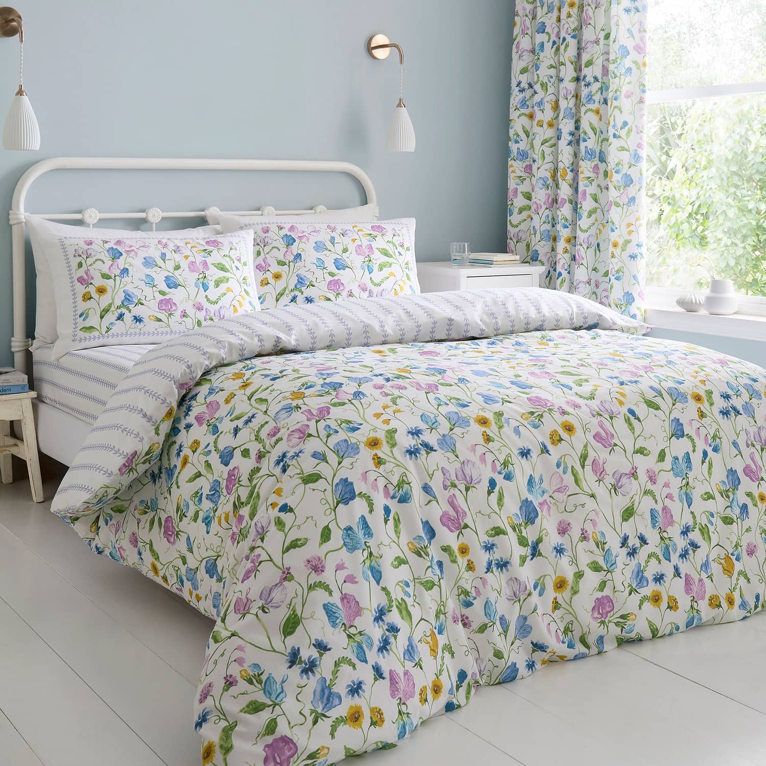 Sweetpea Floral 100% Cotton Lilac 28cm Deep Fitted Sheet - Sweetpea Floral Duvet Cover Set In Lilac 2