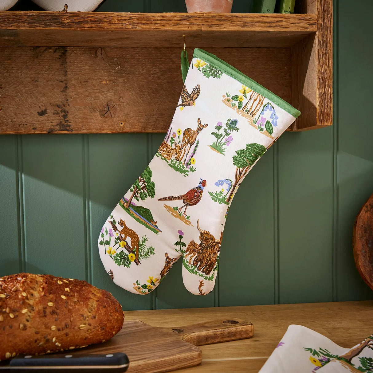 Ulster Weavers Thistlewood Floral Green Cotton and Accessories Gauntlet Oven Glove