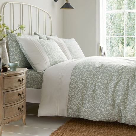 Tess Ditsy Polycotton Duvet Cover Set - Green