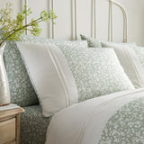 Tess Ditsy Polycotton Duvet Cover Set - Green - Tess Duvet Cover Set In Green 2