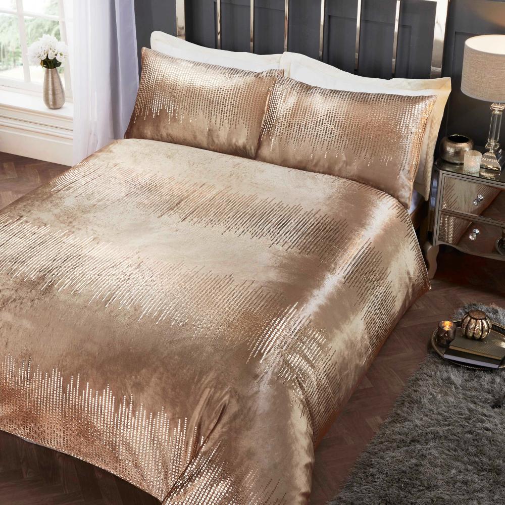 Trapunta Oversize In Velluto Tribeca Living - Set King Size Con Federe, Colore Cammello