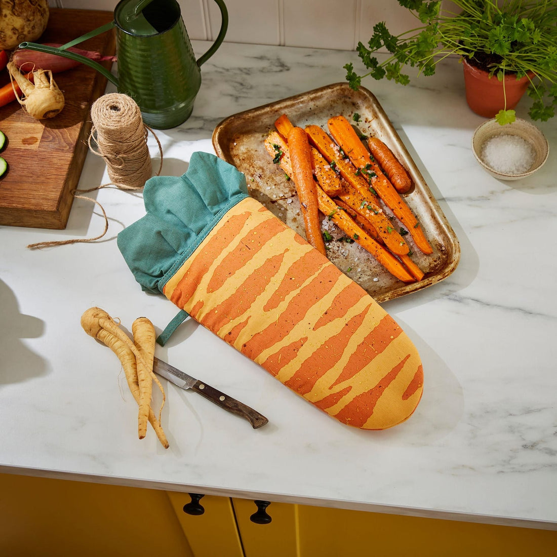 Ulster Weavers Time to Grow Floral 100% Cotton Gauntlet Oven Glove