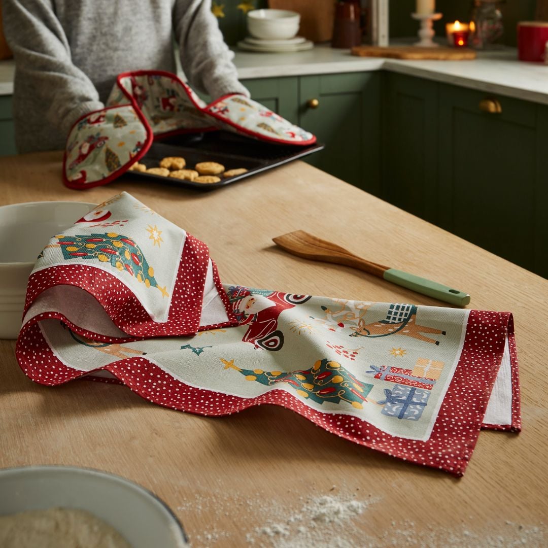 Ulster Weavers Tis the Season Green Recycled Cotton Blend Christmas Tea Towel