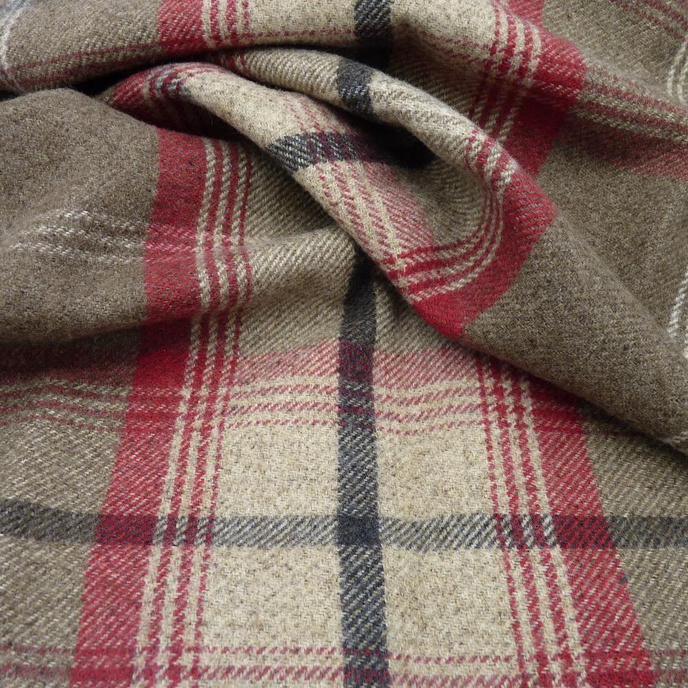 Trinity Made to Measure Roman Blind Rosso