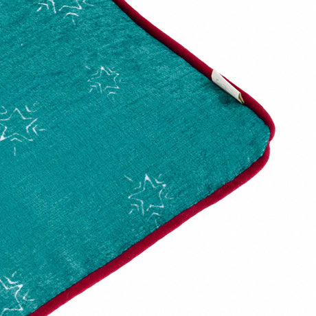 Vintage Santa Cushion Cover / Filled Cushion 17" x 17" (43cm x 43cm) by Evans Lichfield