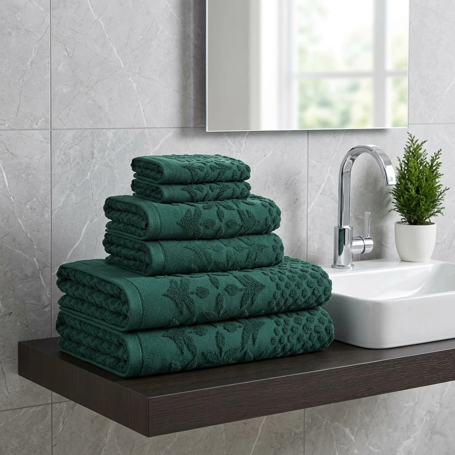 Versailles Jacquard 500gsm Jade Green 100% Cotton Towels-2