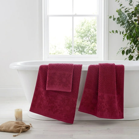 Versailles Jacquard 500gsm Ruby 100% Cotton Towels-1