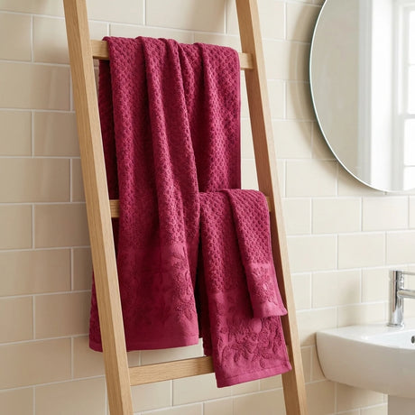 Versailles Jacquard 500gsm Ruby 100% Cotton Towels-3