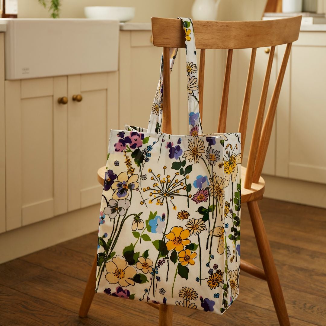 Ulster Weavers Wildflowers Floral Tote Bag - Wildflowers Pvc Bag Small In Multicolour 2
